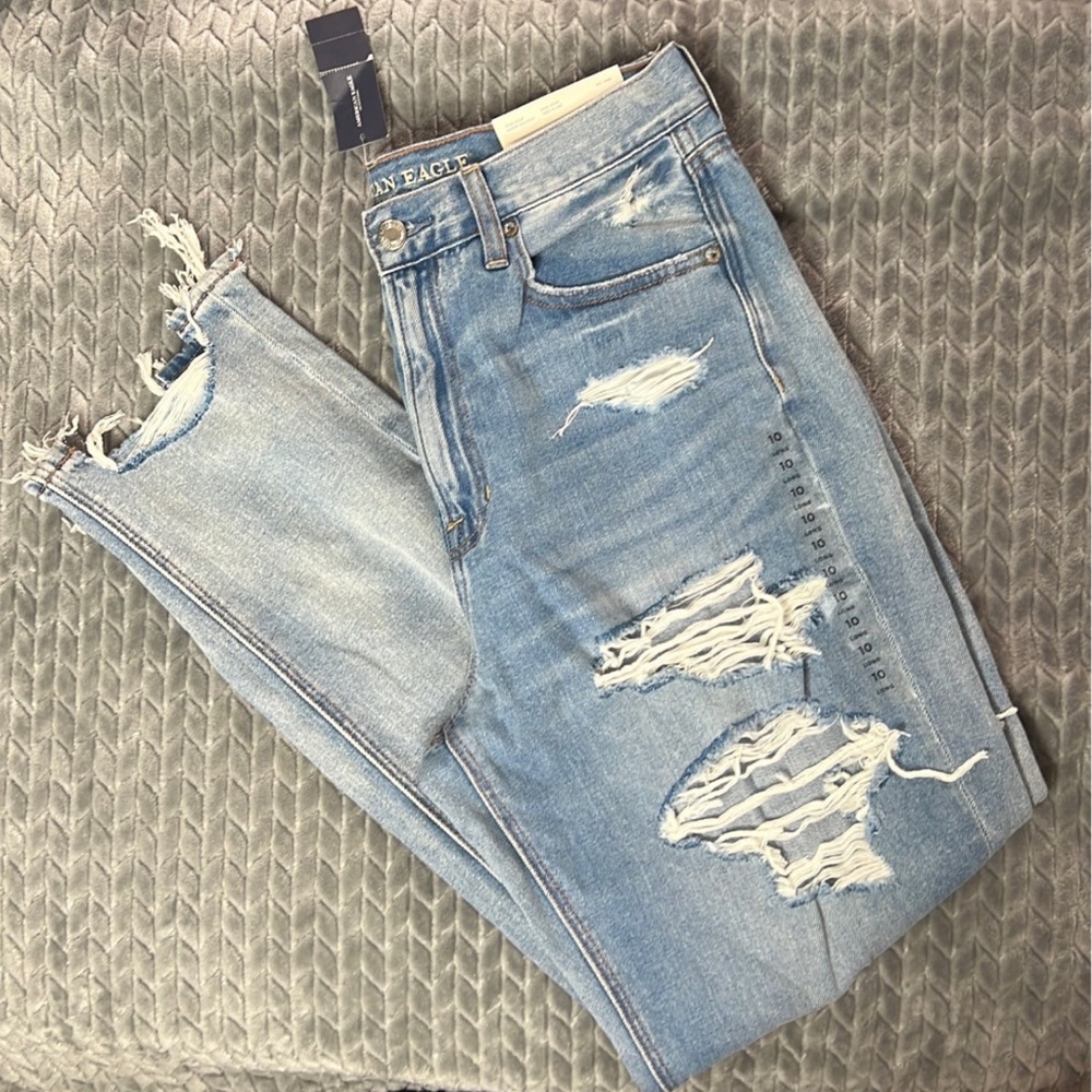 American Eagle Mom Jeans